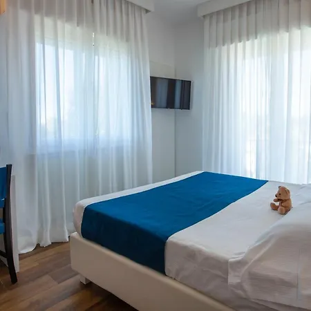 Tarabella Hotel 3*
