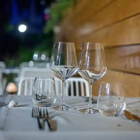 Tarabella 3* فورتي دي مارمي