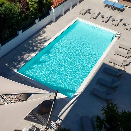 Otel Tarabella 3*
