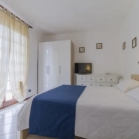 Tarabella فندق فورتي دي مارمي