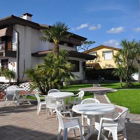 Tarabella فندق 3*